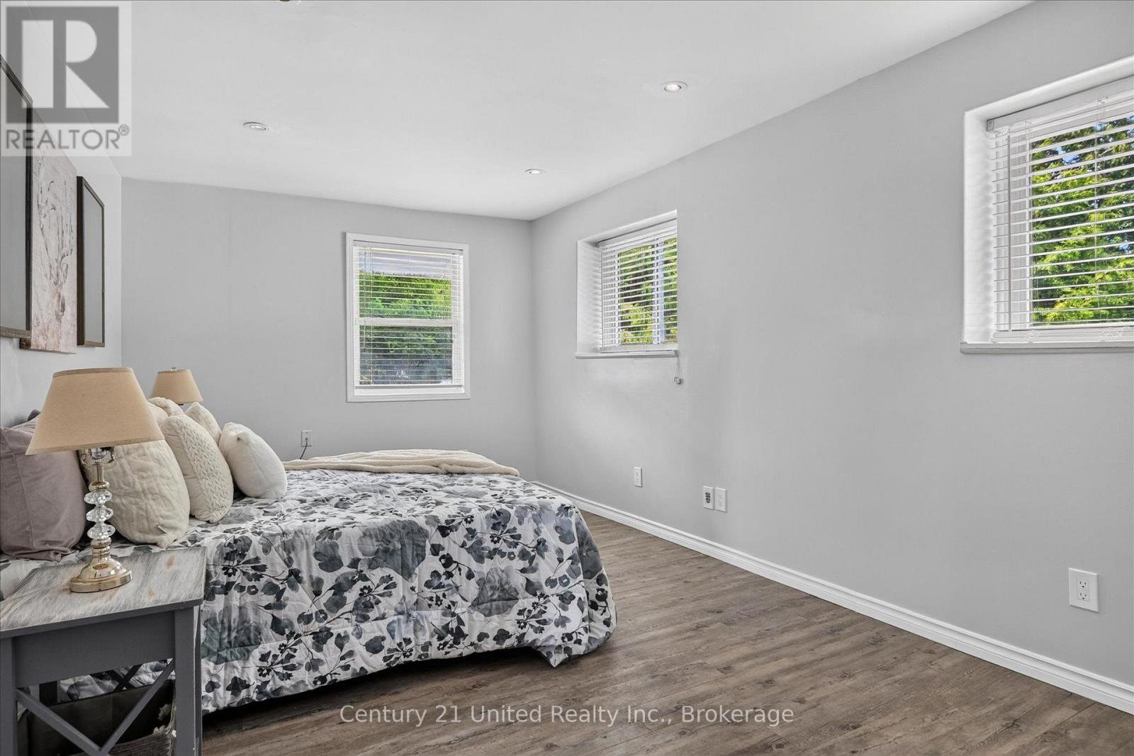 93 LOOP LINE - Image 27