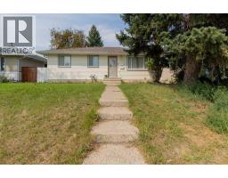 1827 16 Avenue S - photo 1