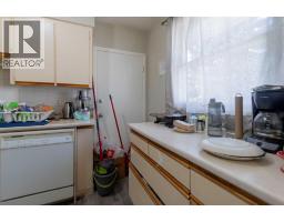 1827 16 Avenue S - photo 10