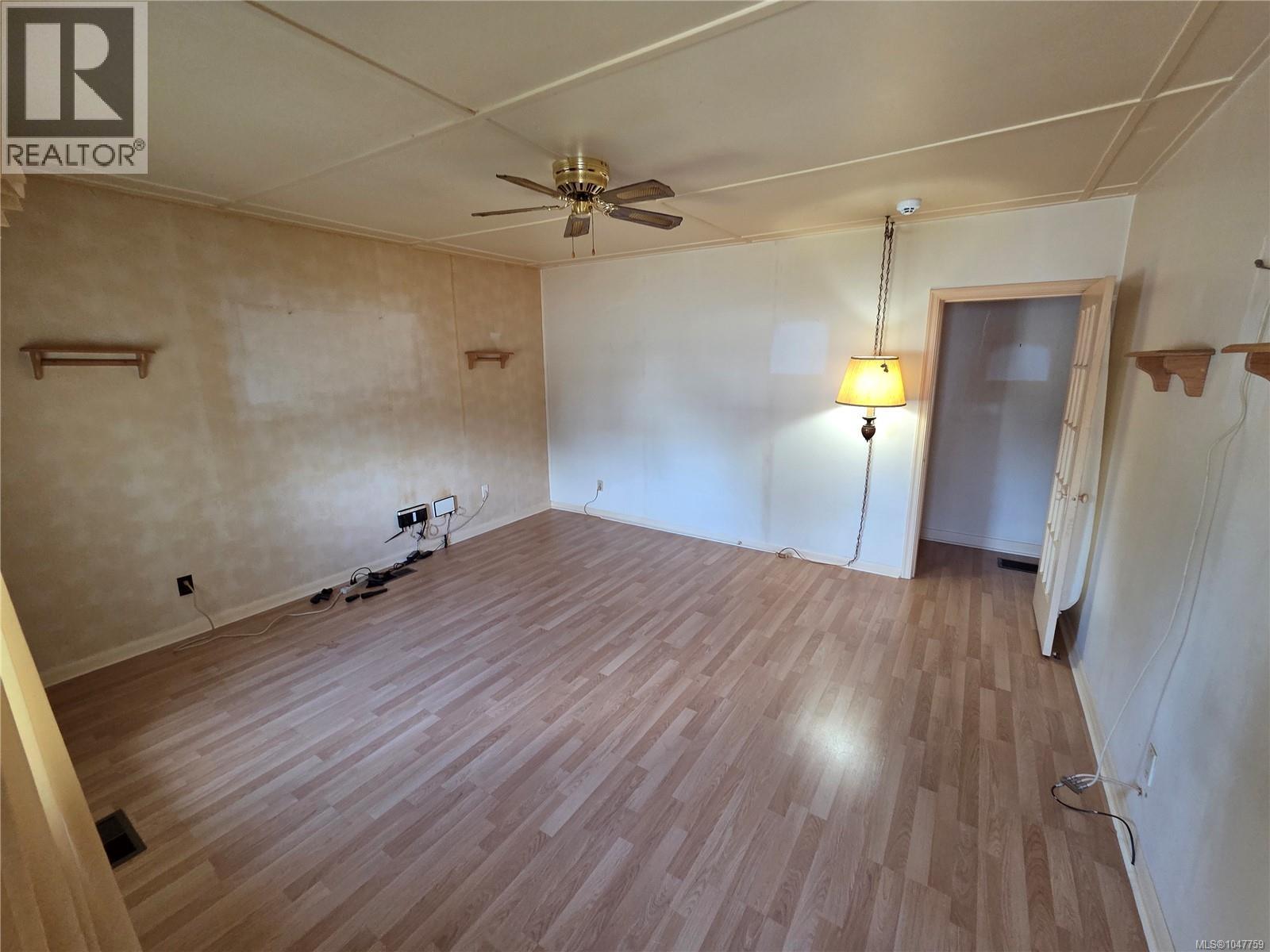 3933 10th Ave - 11
