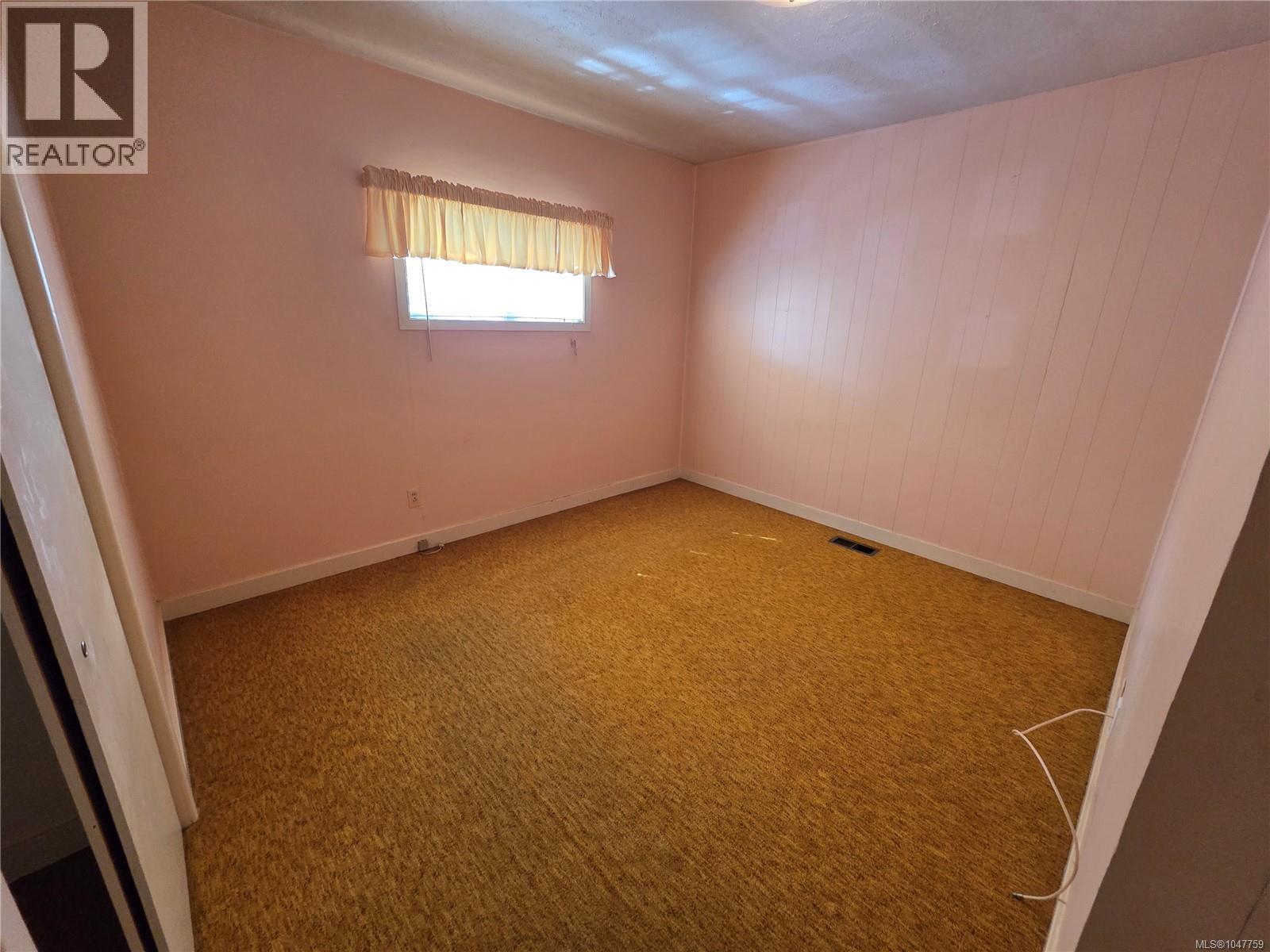3933 10th Ave - 8