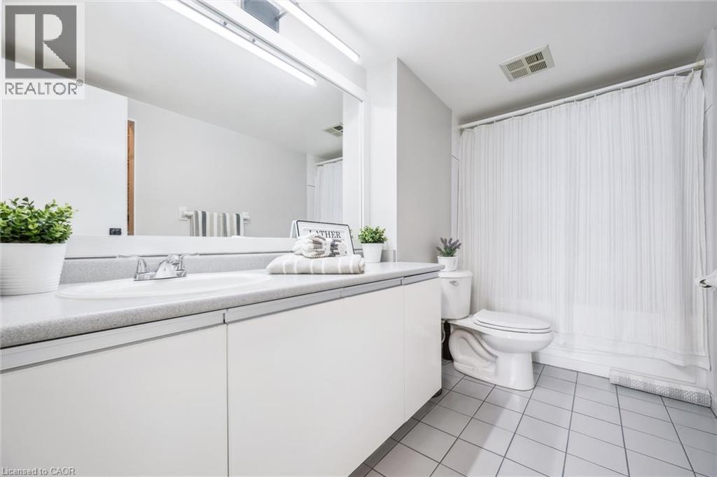 #2309 3 ROWNTREE Road - 23