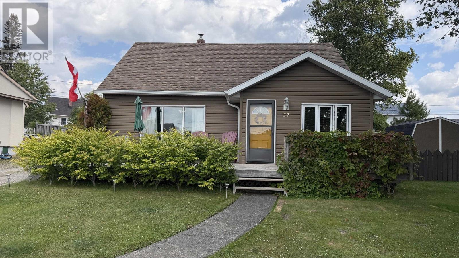 27 SUPERIOR AVE - 1