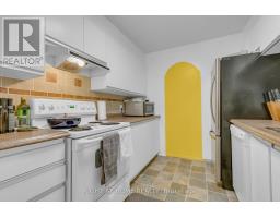 301 - 280 Brittany Drive, Ottawa, ON K1K4M4 Photo 6