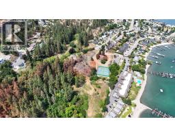 2796 Benedick Road, West Kelowna, BC V1Z1T9 Photo 28