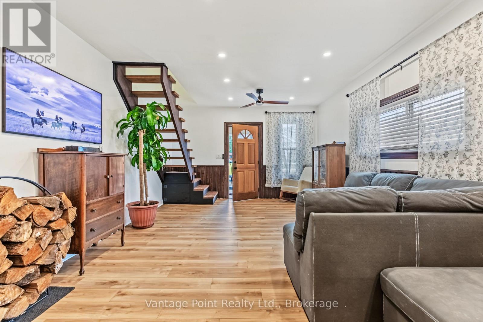 794097 124 GREY ROAD - Image 9