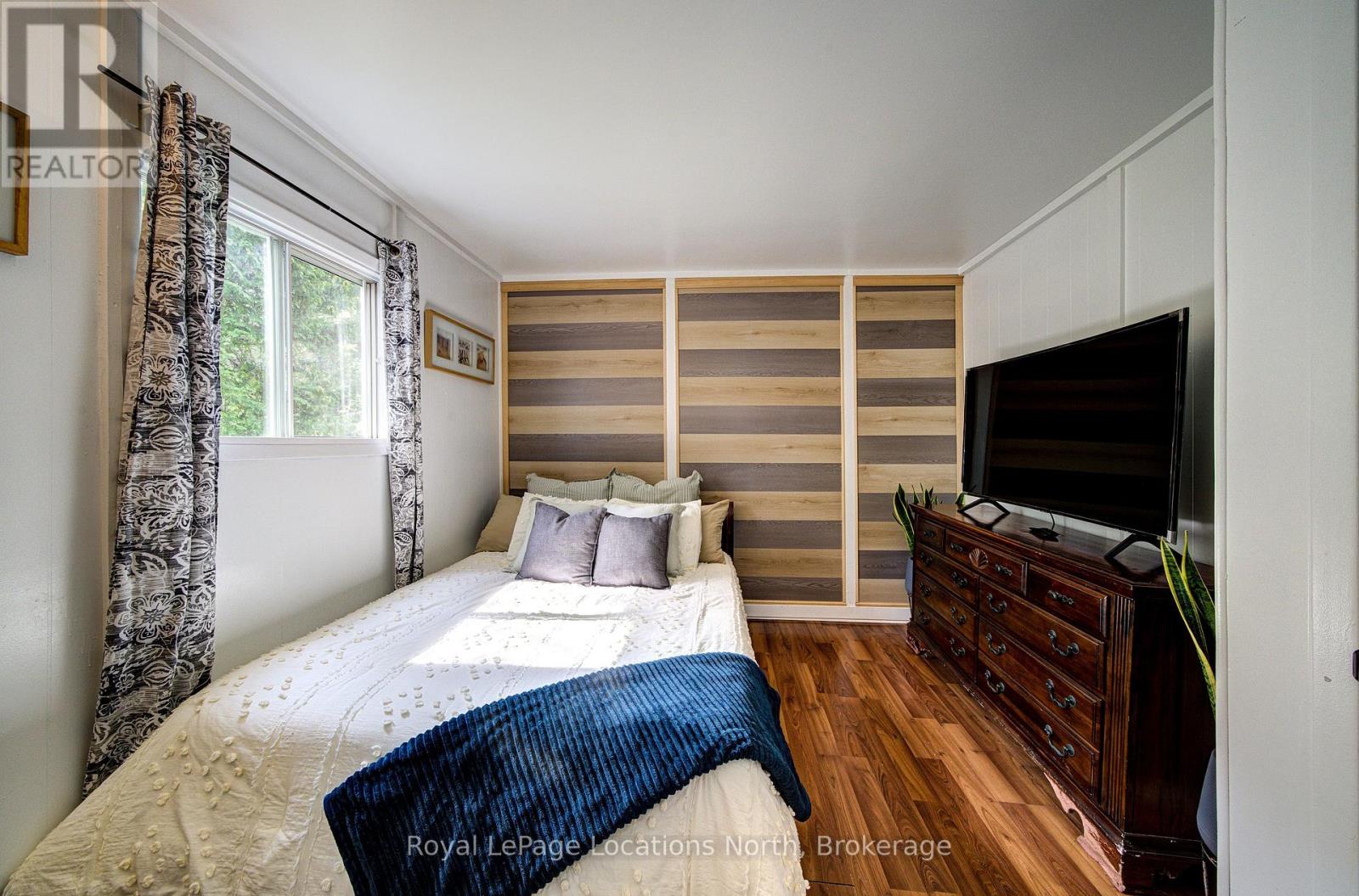 22 BALSAM STREET - 16