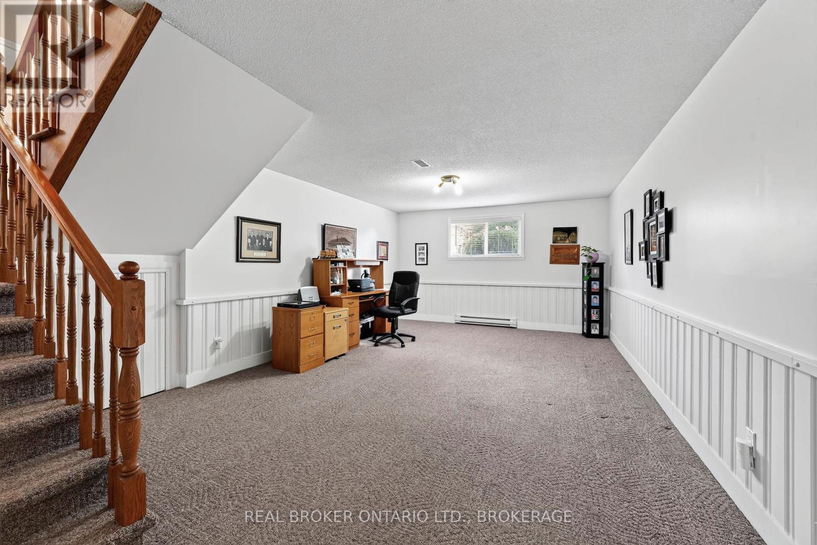1321 STORMONT DRIVE - 22