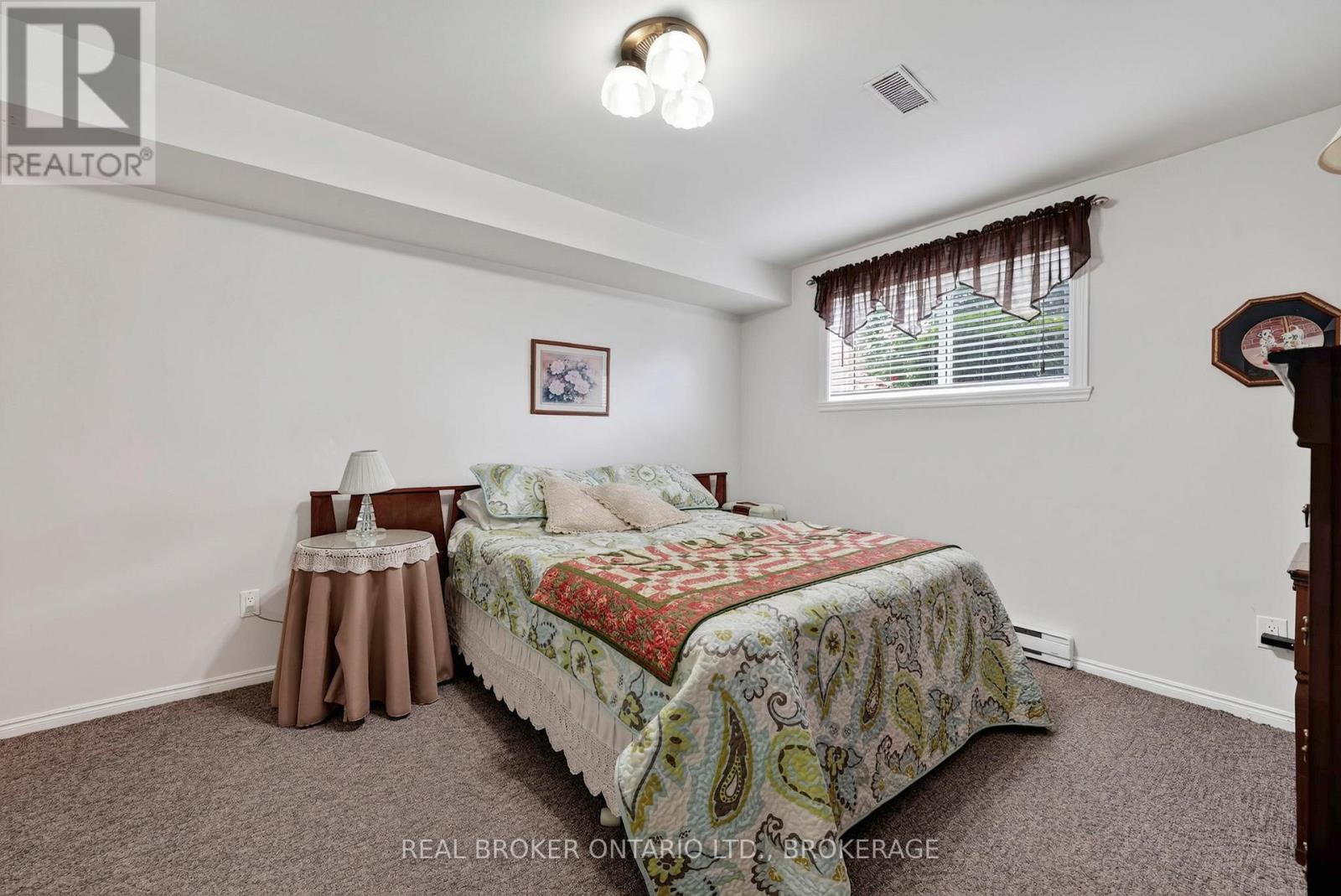 1321 STORMONT DRIVE - Image 28