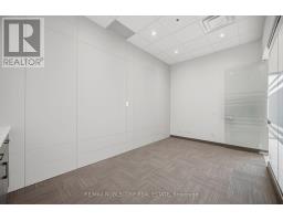 36 - 4040 Steeles Avenue W, Vaughan, ON L4L4Y5 Photo 18