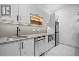 36 - 4040 Steeles Avenue W, Vaughan, ON L4L4Y5 Photo 35