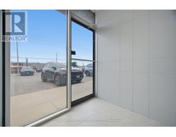 36 - 4040 Steeles Avenue W, Vaughan, ON L4L4Y5 Photo 7
