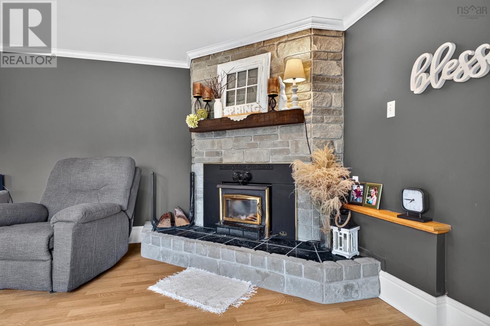 Property 28 of 50 of 45 GLENABBEY Drive