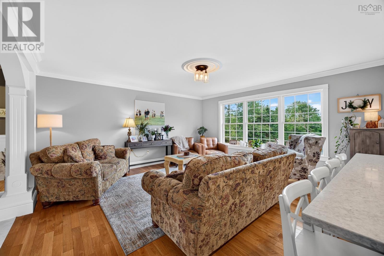 45 GLENABBEY Drive - 8