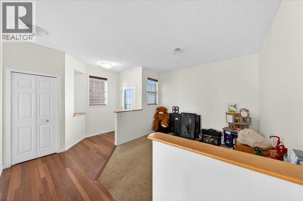 34 Saddlecrest Crescent NE - 6
