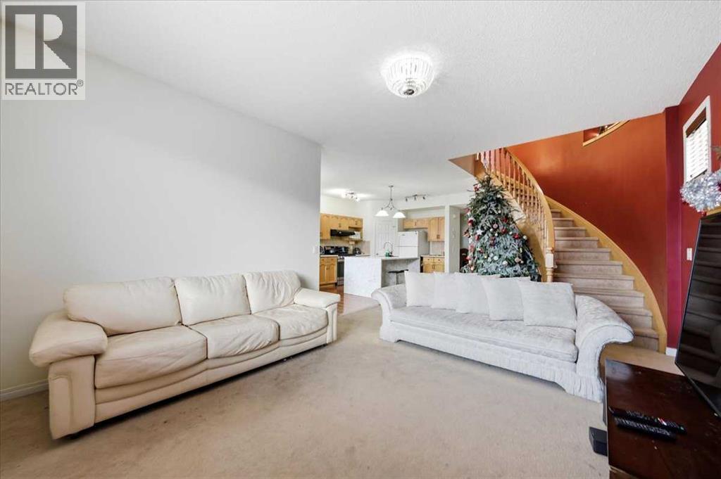 34 Saddlecrest Crescent NE - 18