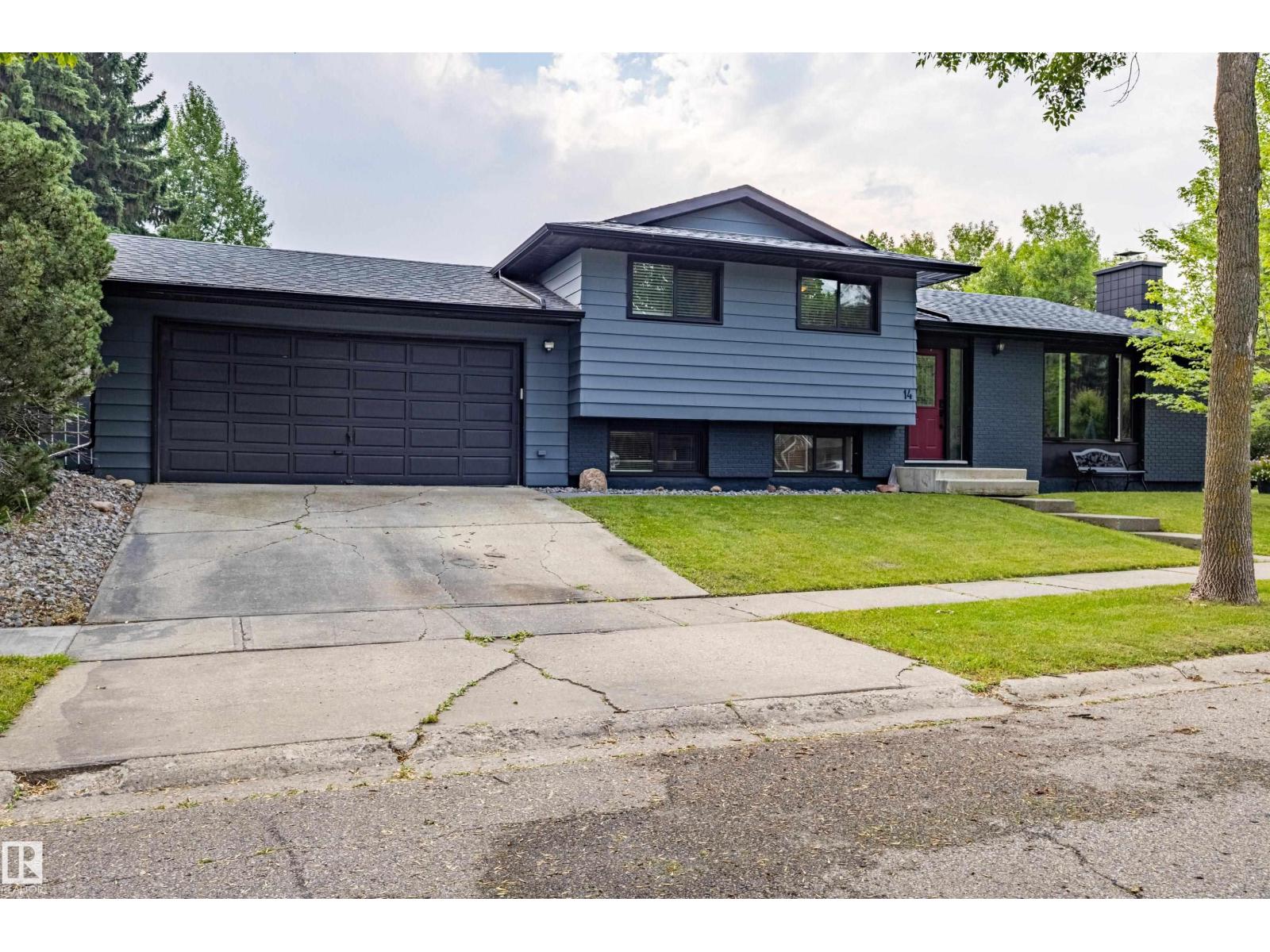 14 BRUNSWICK CR, Braeside, St. Albert photo 1