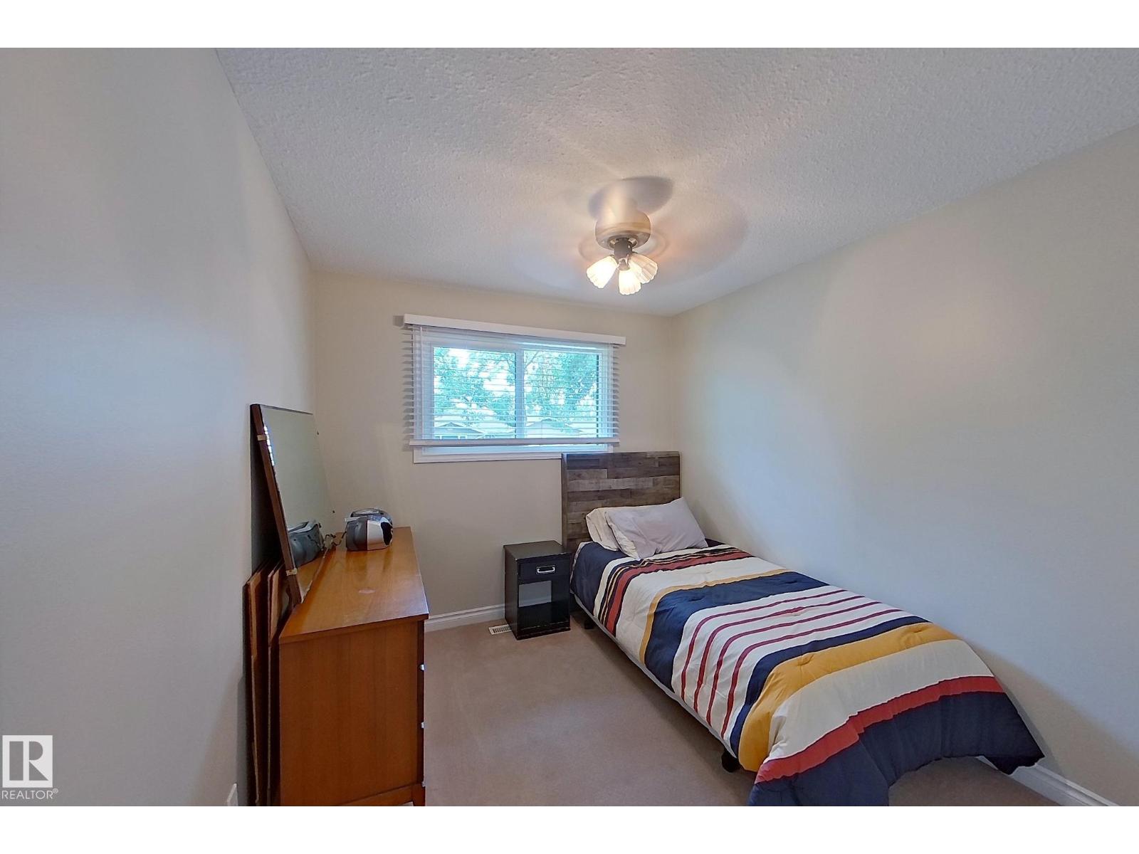 14 BRUNSWICK CR - 19