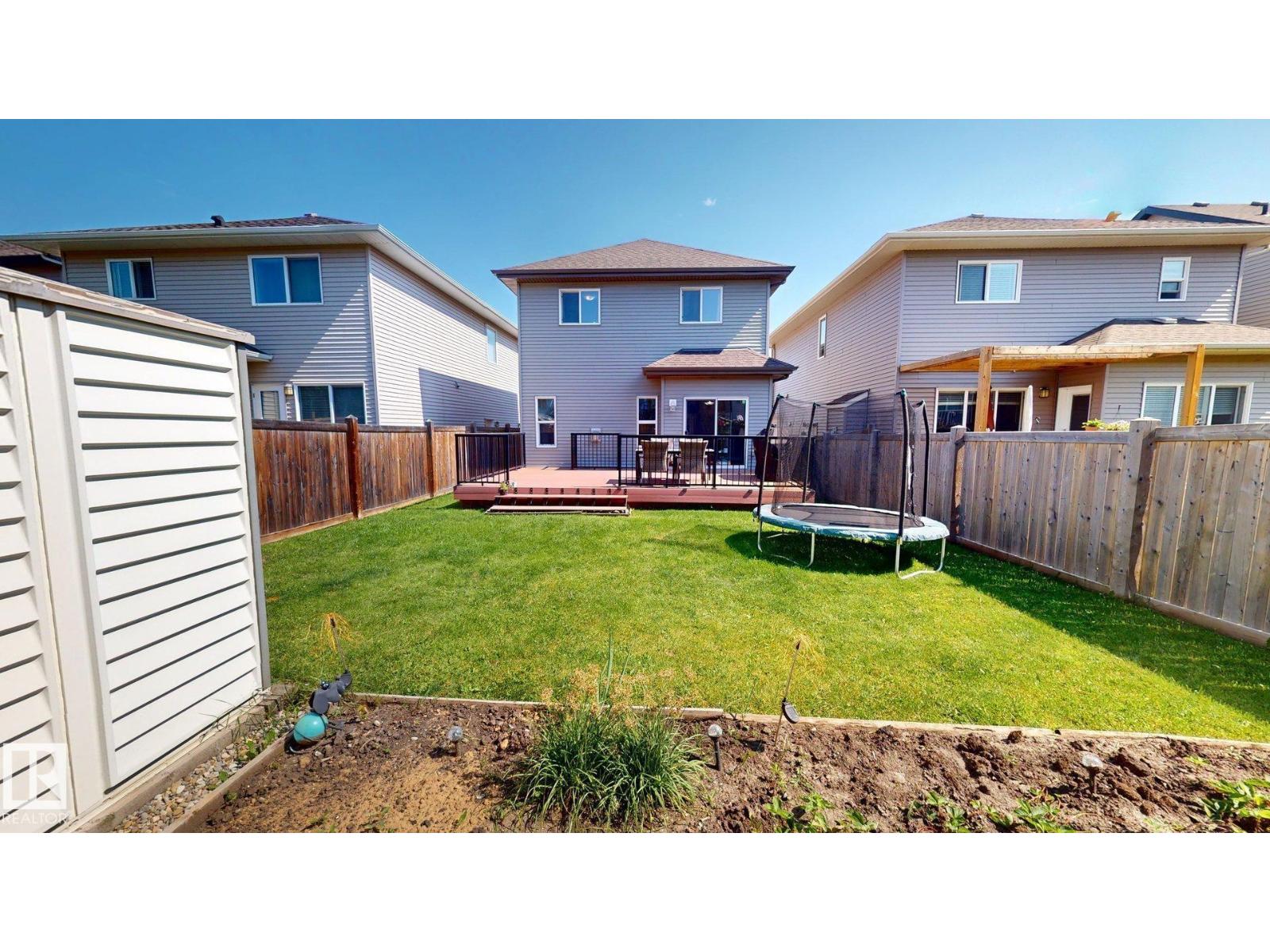 7304 Edgemont WY NW NW, Edgemont (Edmonton), Edmonton photo 2