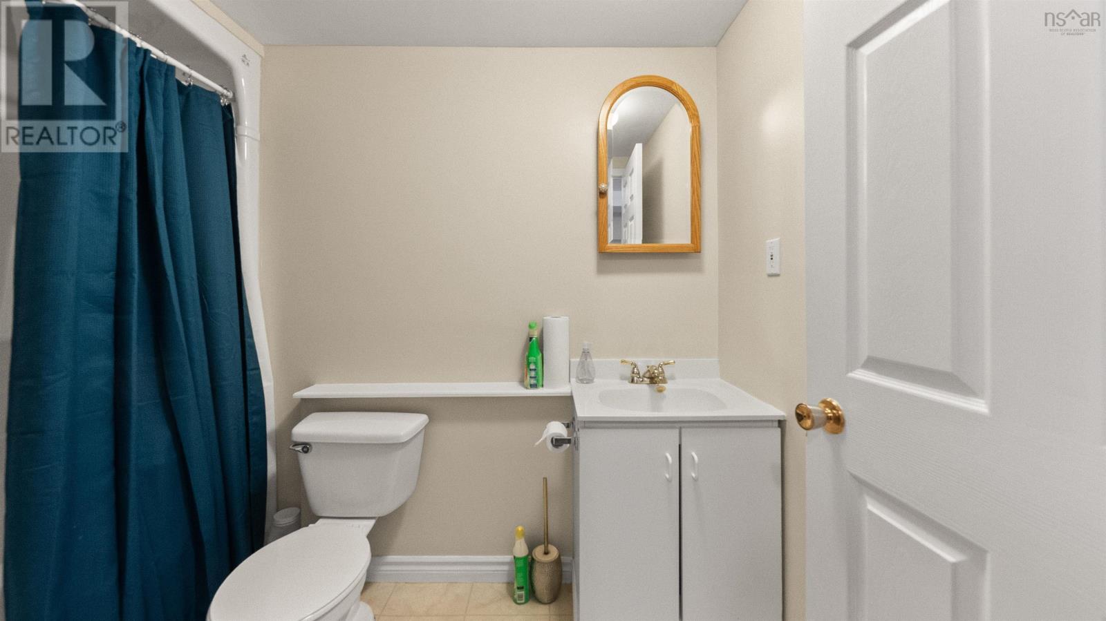 193 Greenwood Avenue - 36