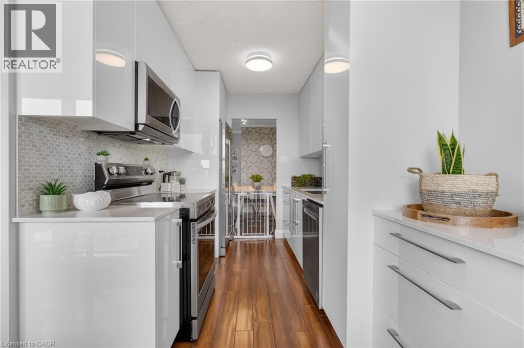 #1408 81 CHURCH Street - Image 18