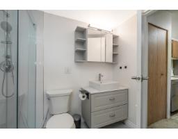 210 1860 E Southmere Crescent, Surrey, BC V4A6Y7 Photo 18