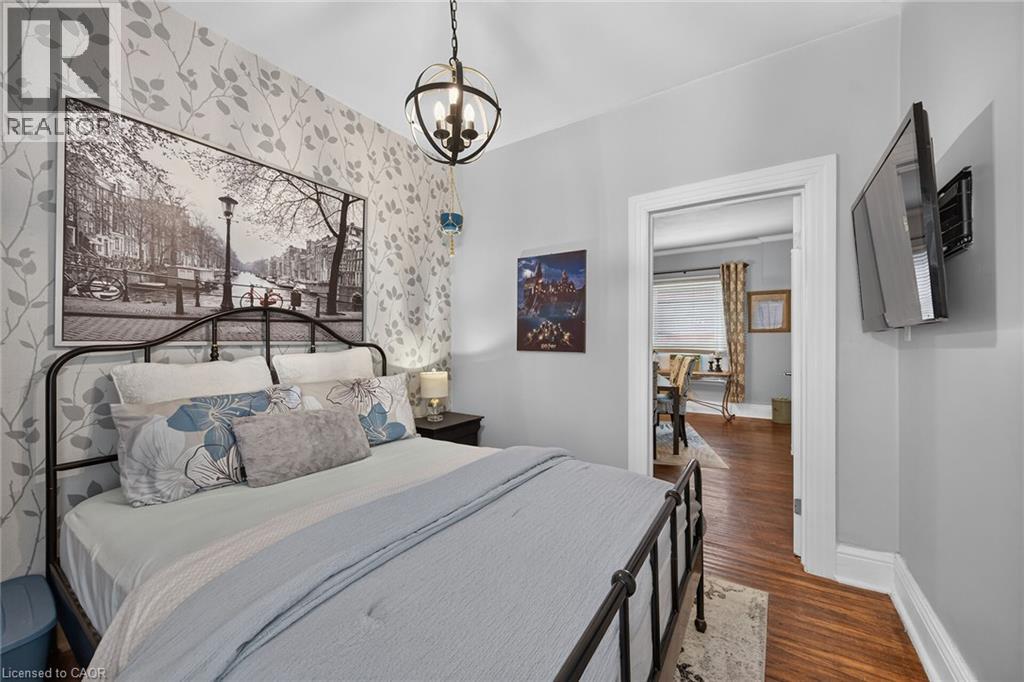 229 BROCK Street - Image 18