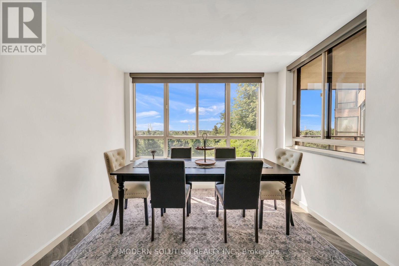#501 20 CHERRYTREE DRIVE - Image 32