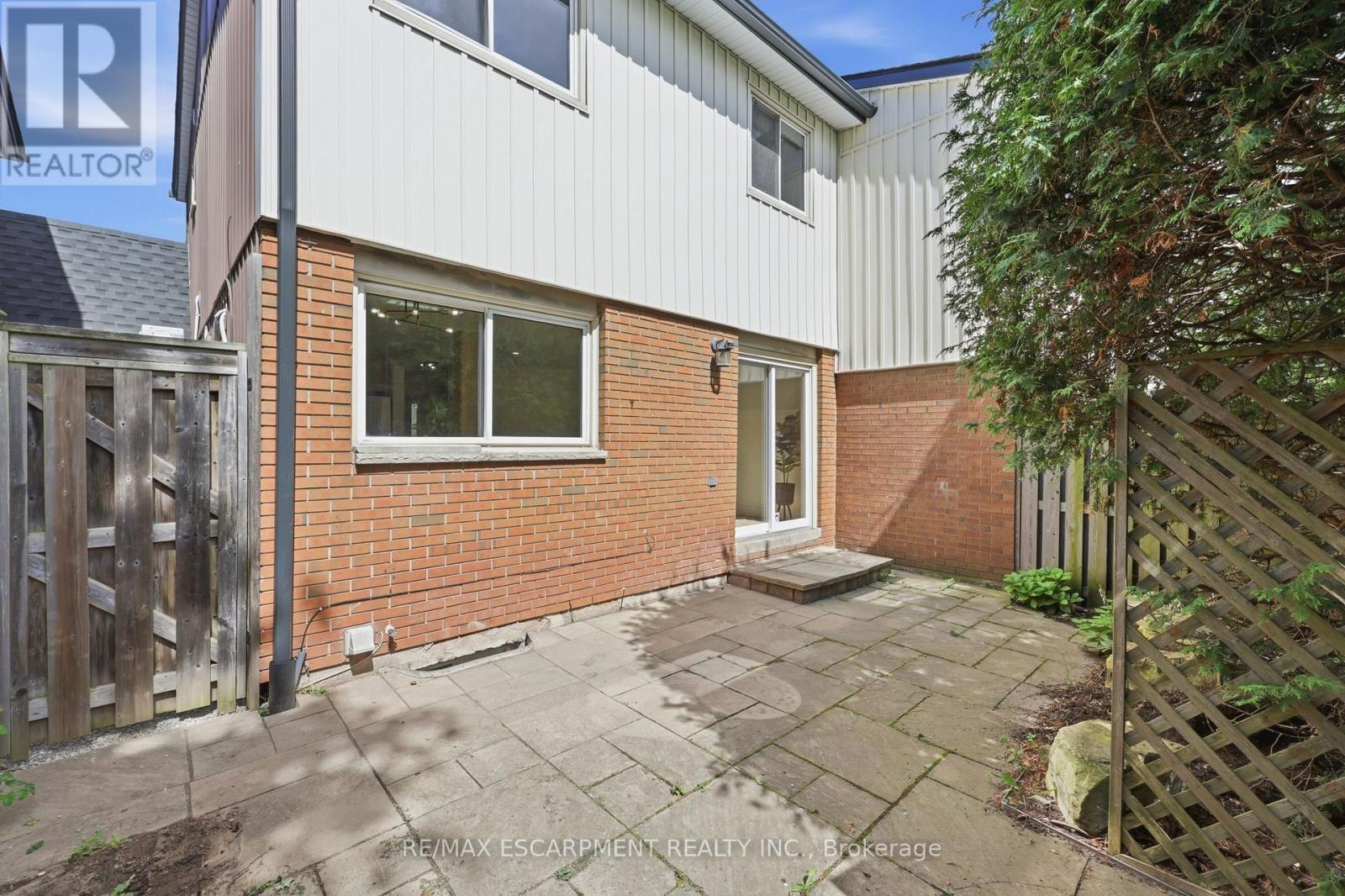 #106 5095 PINEDALE AVENUE - Image 35