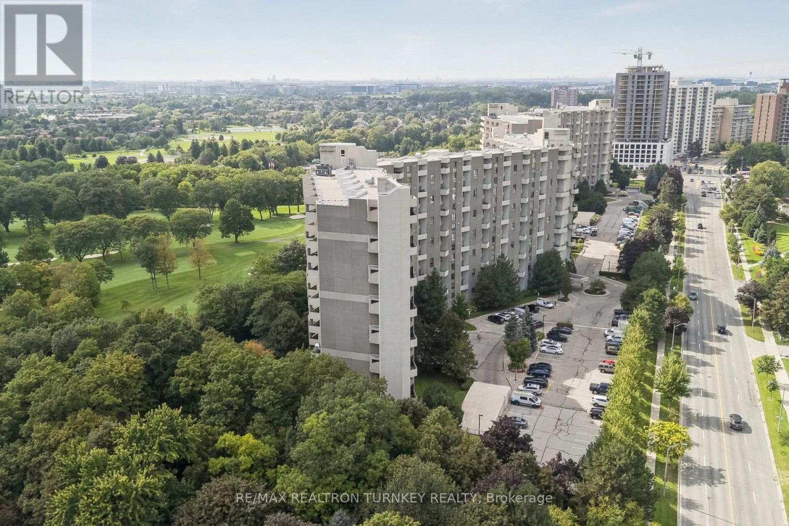 #A12 296 MILL ROAD - Image 35