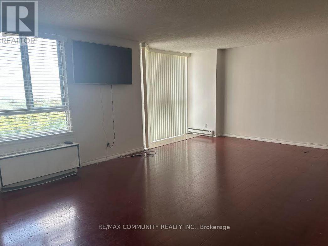 #1609 41 MARKBROOK LANE - 6