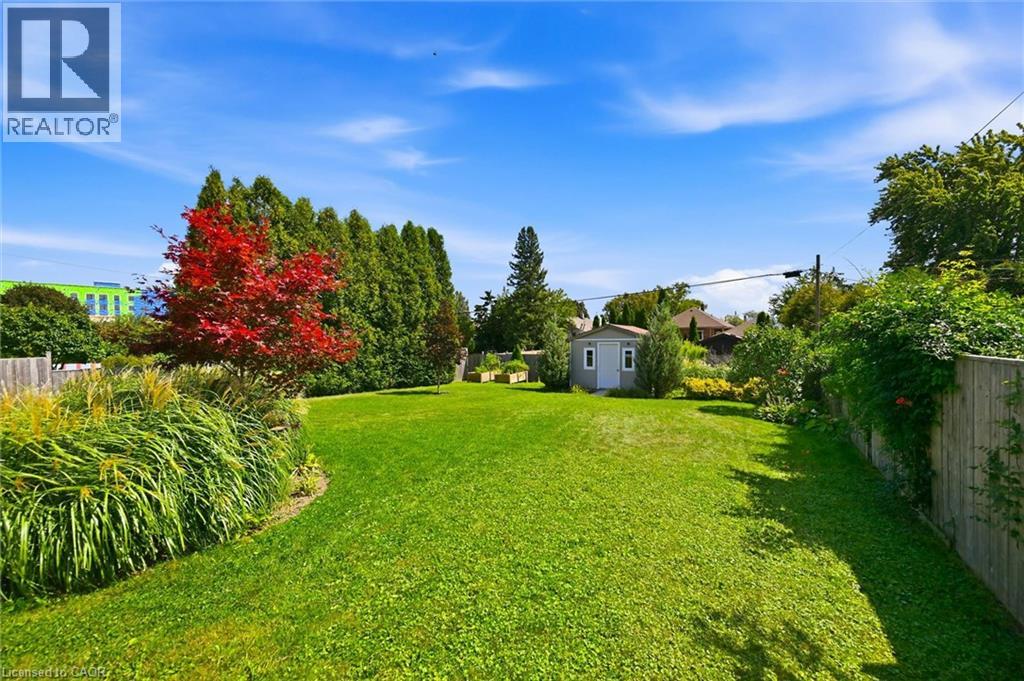 309 HAWKRIDGE Avenue - 46