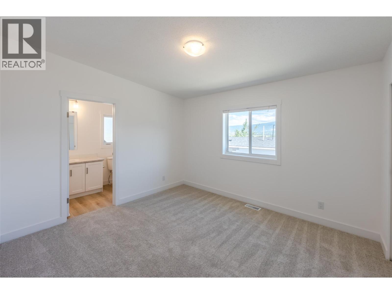 39 201 Highway 97 Highway, Penticton