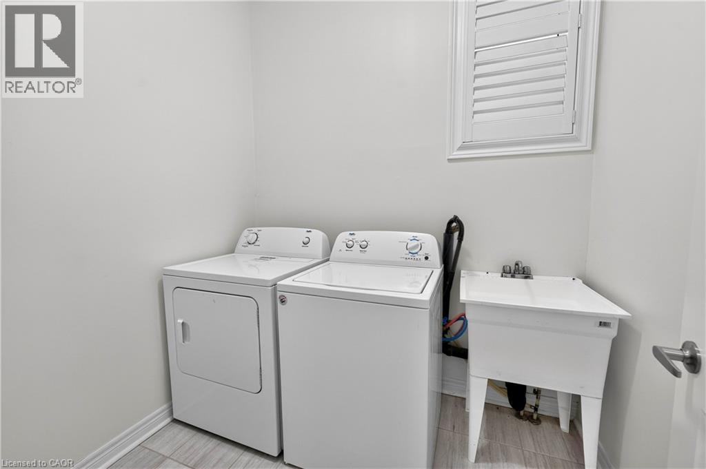 1149 UPPER THAMES Drive - 21