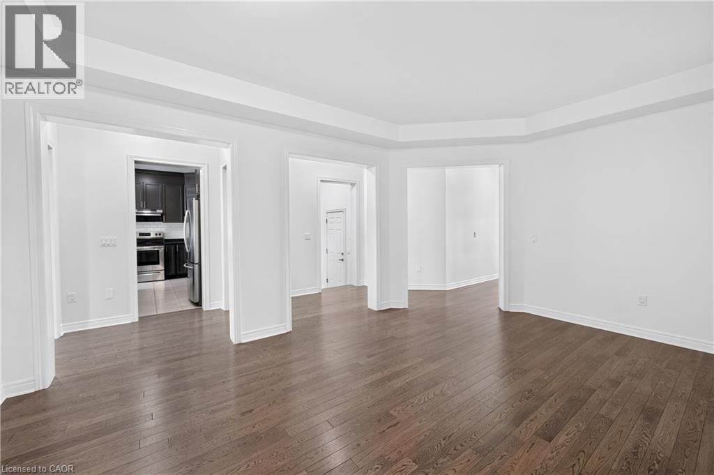 1149 UPPER THAMES Drive - 10