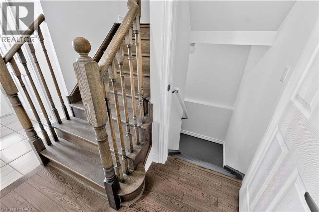 1149 UPPER THAMES Drive - 41
