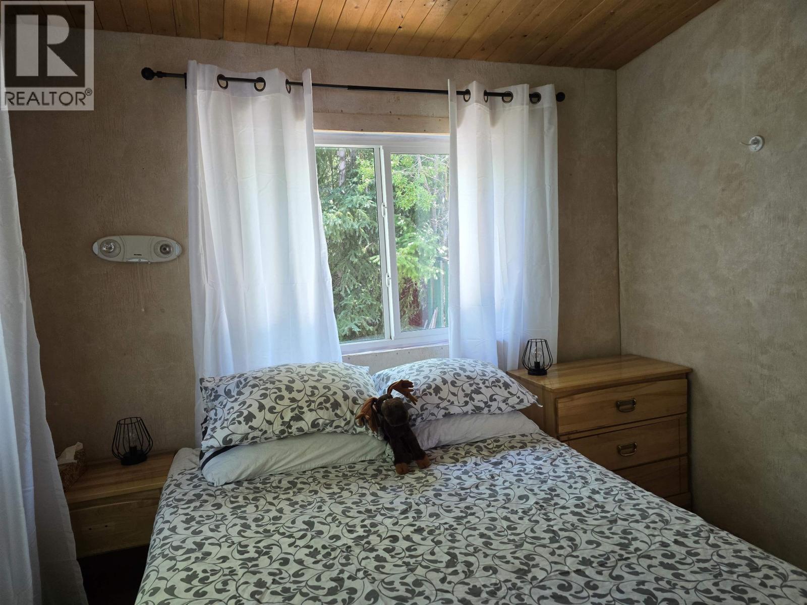 Photo 18 of 40 — 29200 DAHL LAKE ROAD · Prince George, BC
