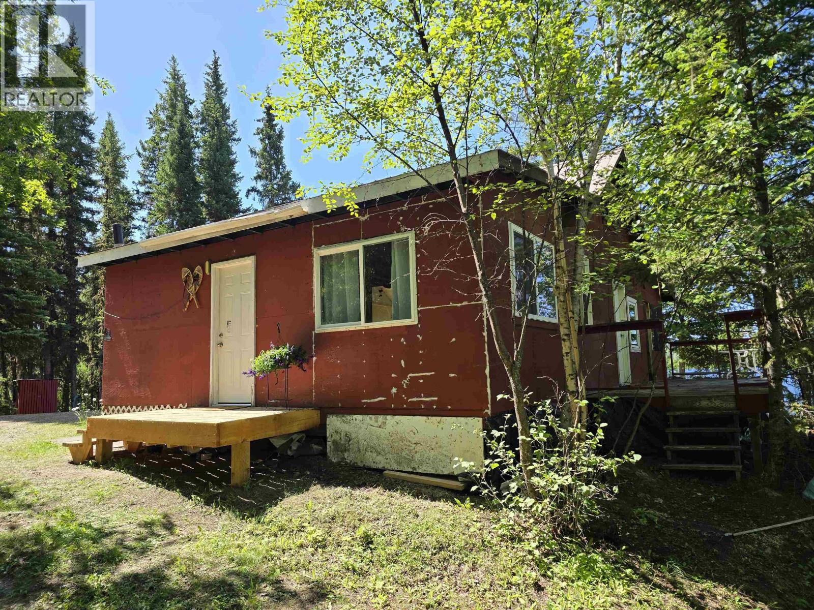 Photo 24 of 40 — 29200 DAHL LAKE ROAD · Prince George, BC