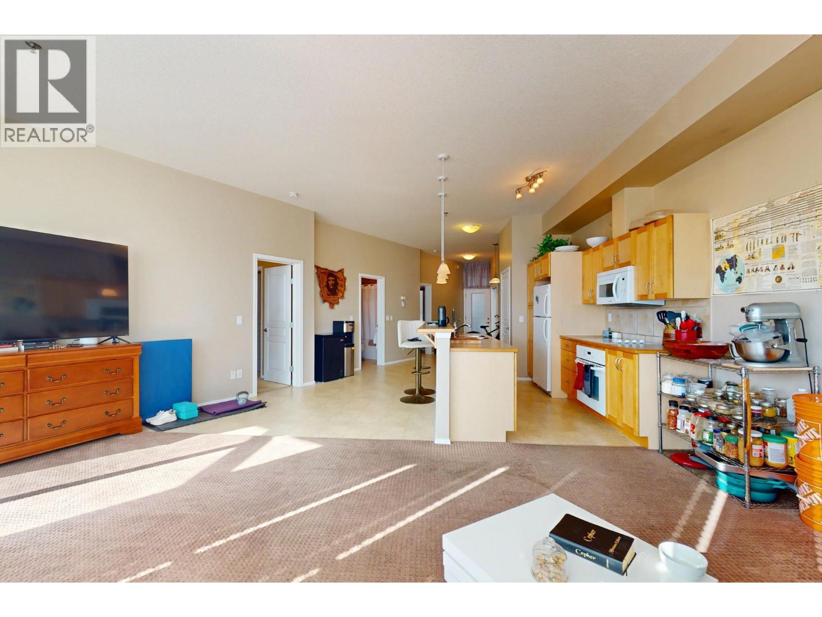 #212 1327 St Paul Street - Image 13