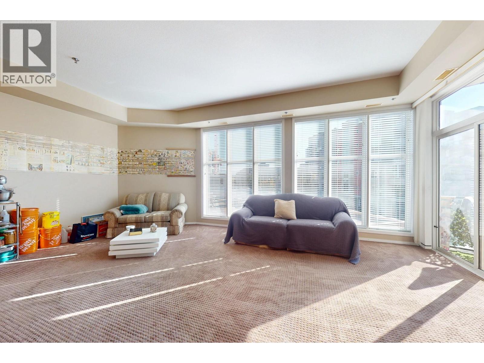 #212 1327 St Paul Street - Image 17