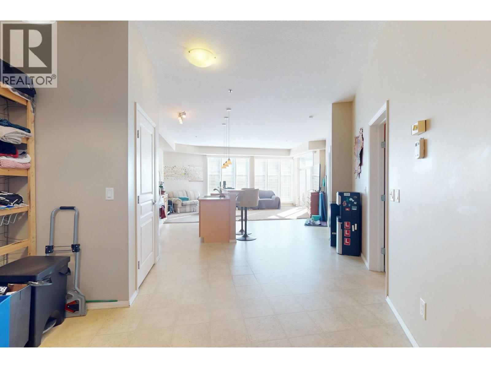 #212 1327 St Paul Street - Image 4