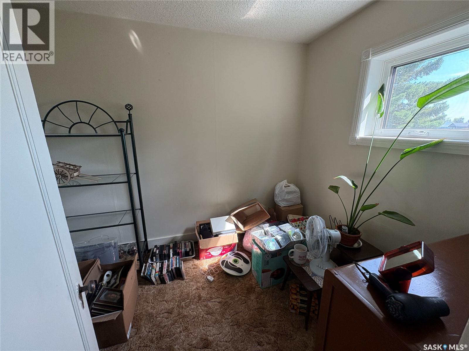 114 Road AVENUE - Image 10