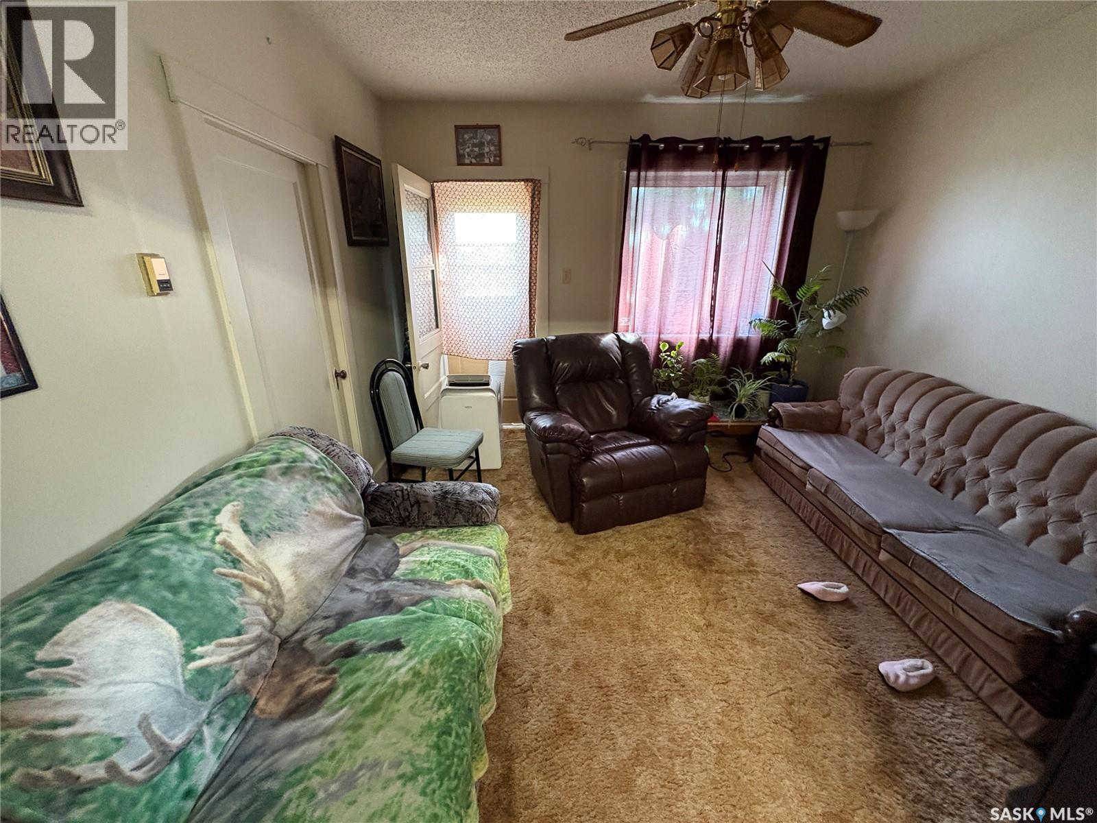 114 Road AVENUE - Image 8
