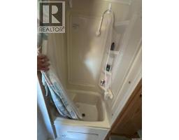 27 Willow Road, Invergordon Rm No  430, SK S0K1A0 Photo 10