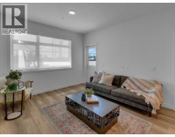 324 2390 City Gate Blvd, Langford, BC V9B7A8 Photo 15