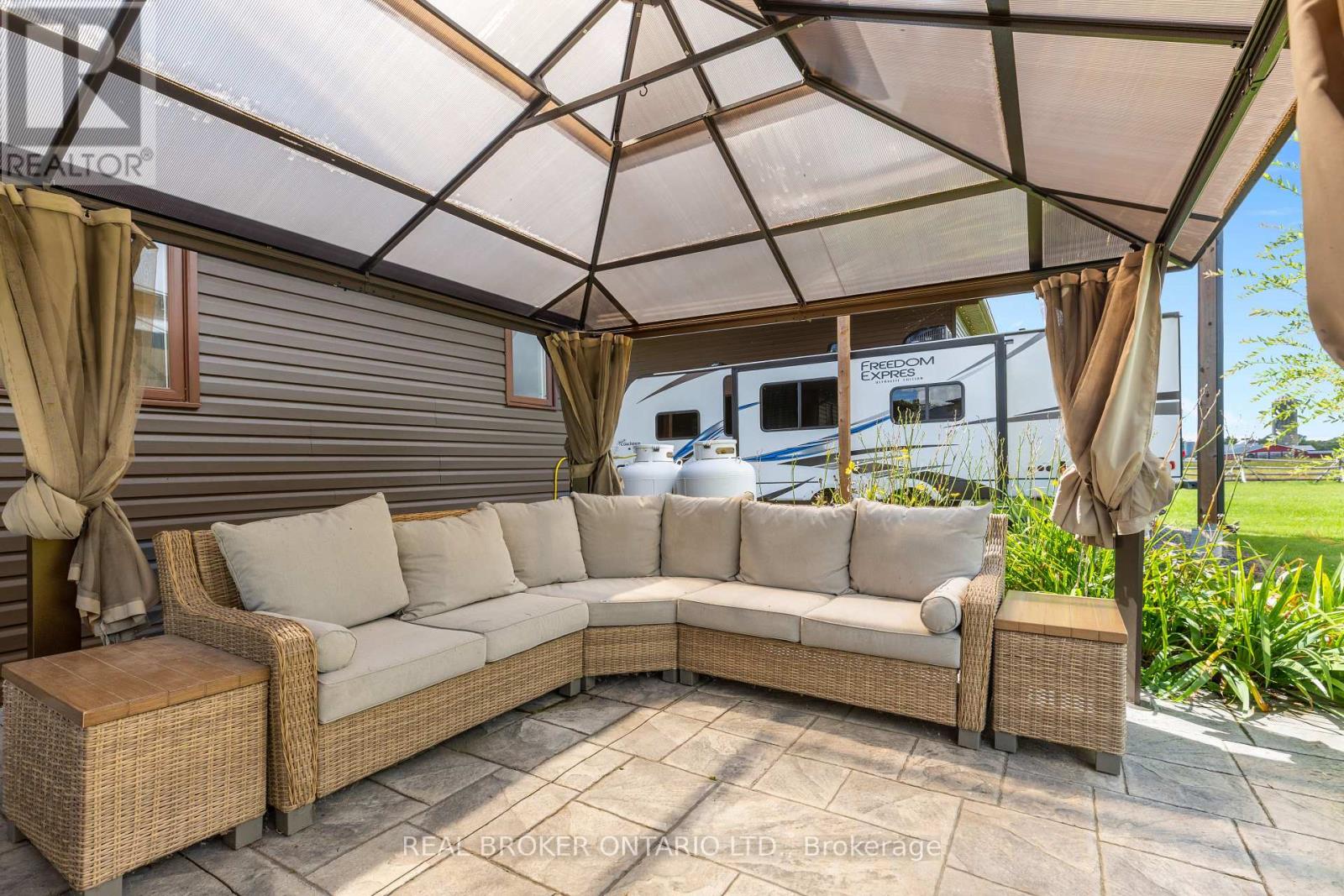 121 SNOWDONS ROAD - Image 38