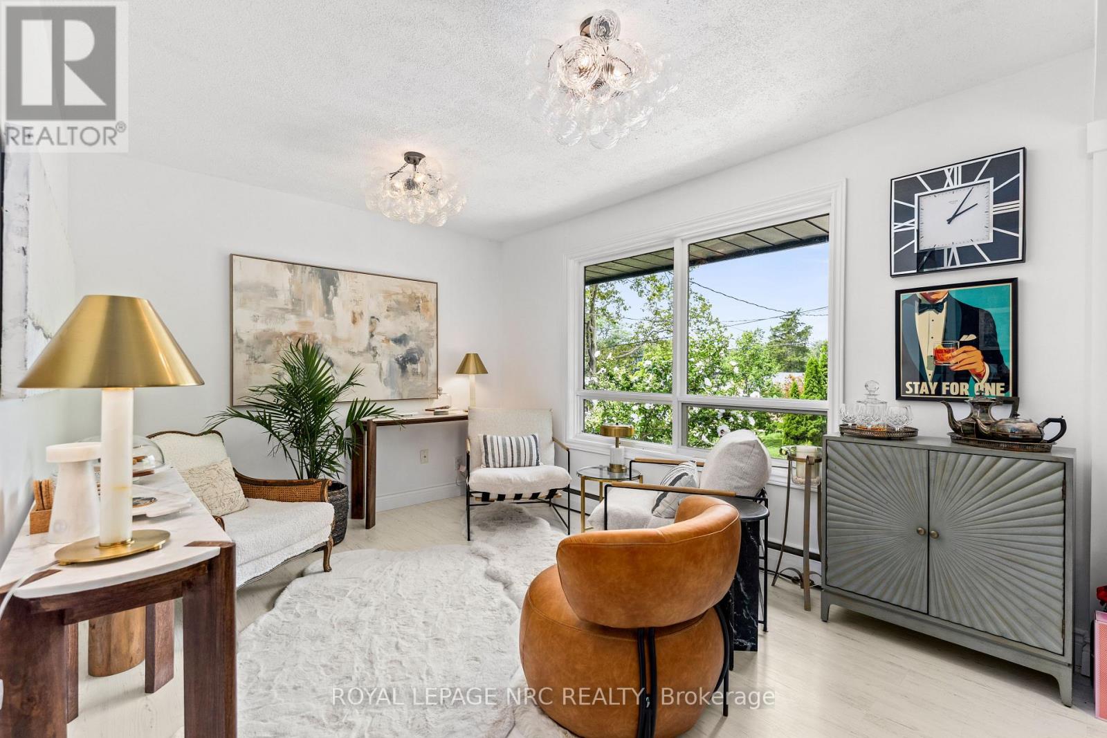 180 WOODSIDE DRIVE - Image 12