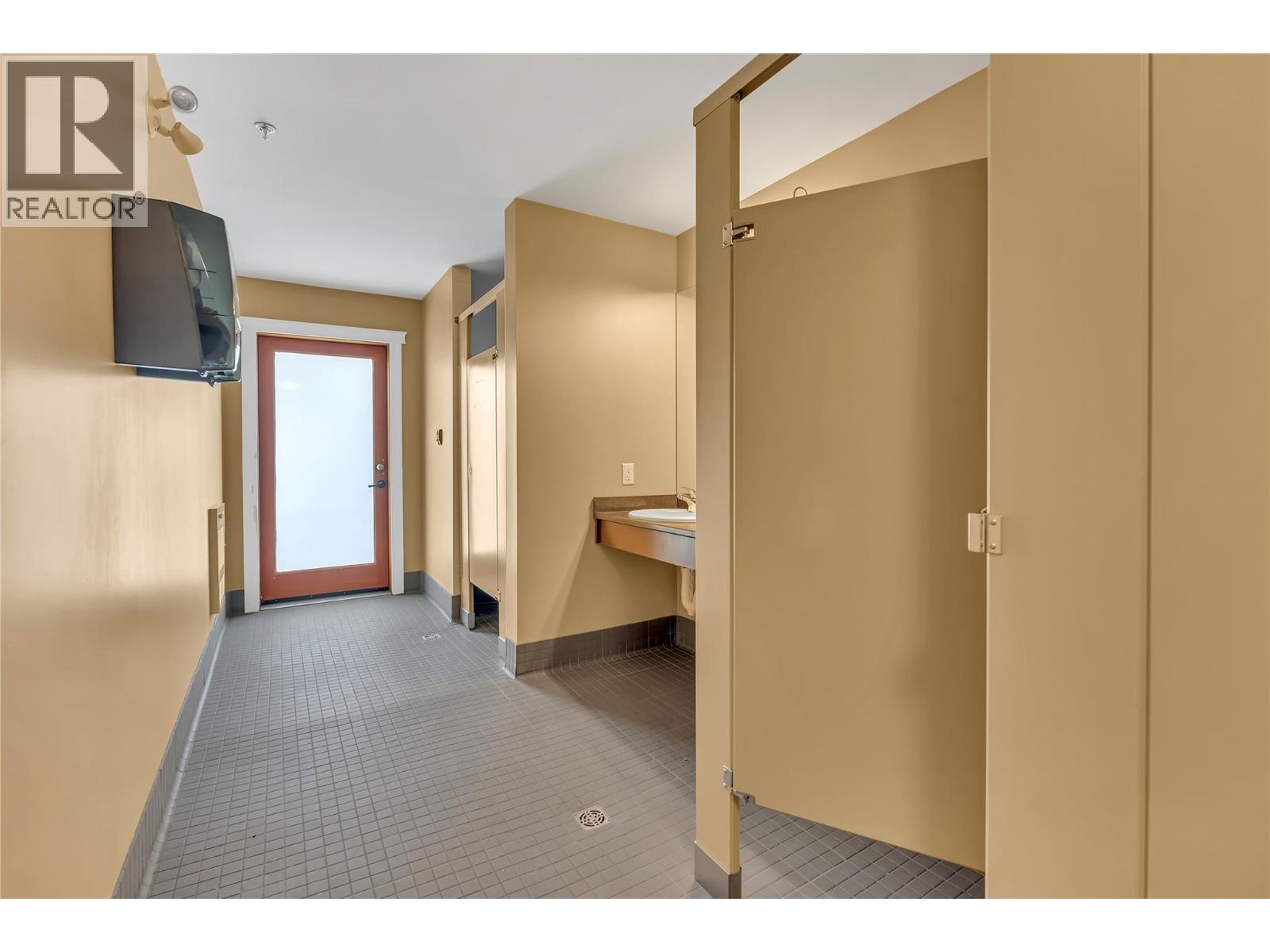 3313 WILSON Street Unit# 310, Penticton