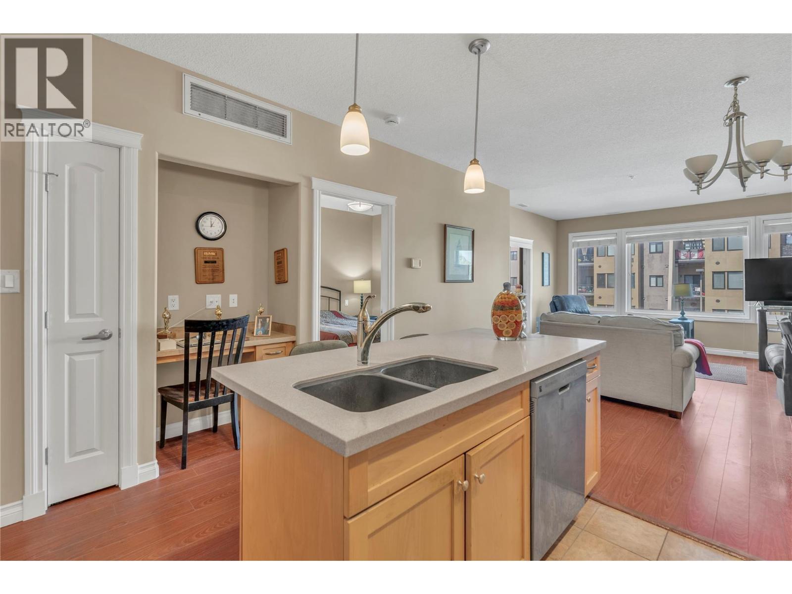 3313 WILSON Street Unit# 310, Penticton