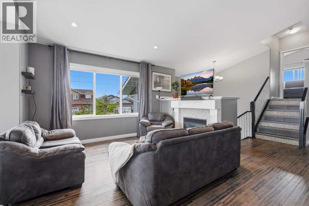Listing photo – 191 Morris Court, Blackfalds